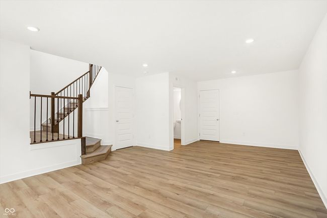 13421 Carlsbad Pl, Townhouse with 3 bedrooms, 4 bathrooms and null parking in Fishers IN | Image 6