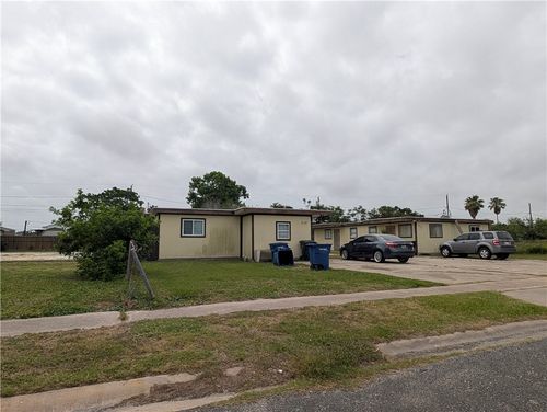 929 Mcdonald St, Corpus Christi, TX, 78418-4969 | Card Image