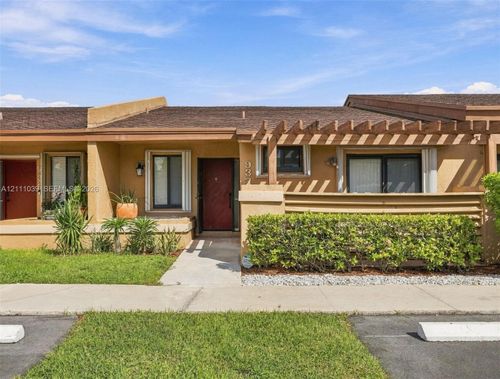 937 Nw 79th Ter, Plantation, FL, 33324 | Card Image