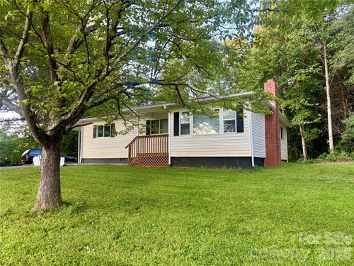6622 Mountain Grove Rd, Hickory, NC, 28602-9250 | Card Image