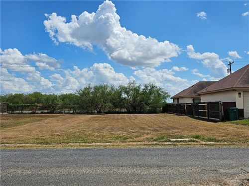 506 Melanie Dr, Pharr, TX, 78577-6891 | Card Image
