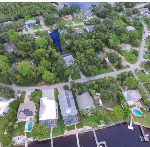 5153 Miller Bayou Dr, PORT RICHEY, FL, 34668-6227 | Card Image