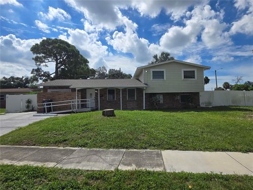 7710 W Hanna Ave, TAMPA, FL, 33615-3449 | Card Image