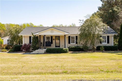 1851 Odom Rd, Clinton, NC, 28328-0426 | Card Image