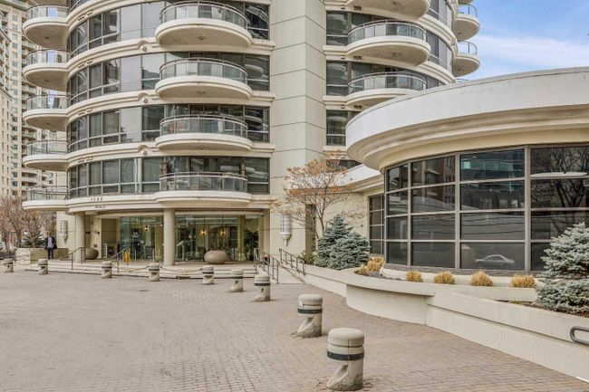 1102 - 1088 6 Avenue Sw, Home with 2 bedrooms, 2 bathrooms and 2 parking in Calgary AB | Image 7