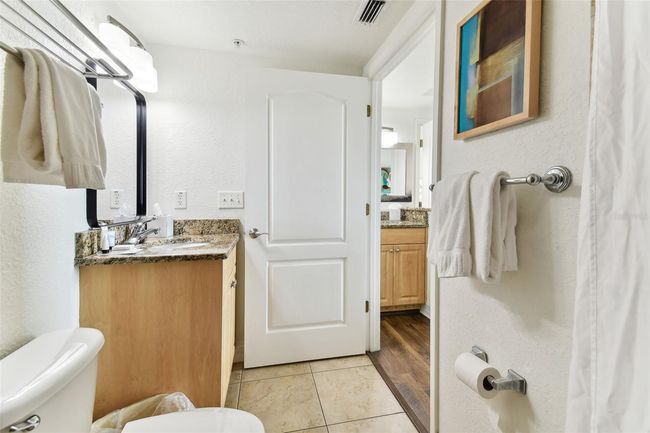 507 - 11605 Gulf Blvd, Condo with 2 bedrooms, 2 bathrooms and null parking in TREASURE ISLAND FL | Image 32