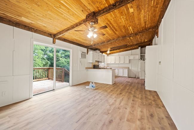 10479 Devils Den Rd, House other with 4 bedrooms, 3 bathrooms and null parking in Winslow AR | Image 15