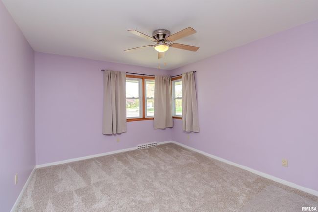 501 W High St, House other with 3 bedrooms, 2 bathrooms and null parking in Roanoke IL | Image 48