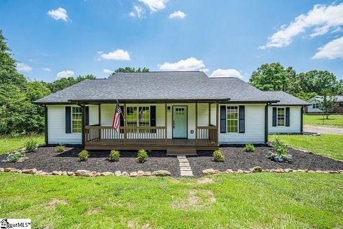 1016 Scott Rd, ANDERSON, SC, 29621-5261 | Card Image