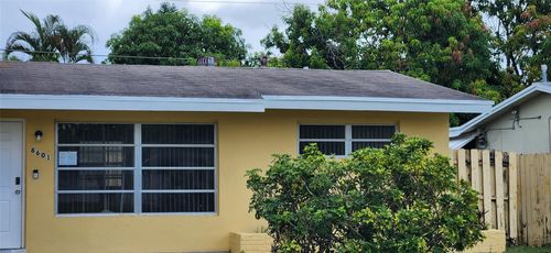 8601 Nw 27th Pl, Sunrise, FL, 33322-2308 | Card Image