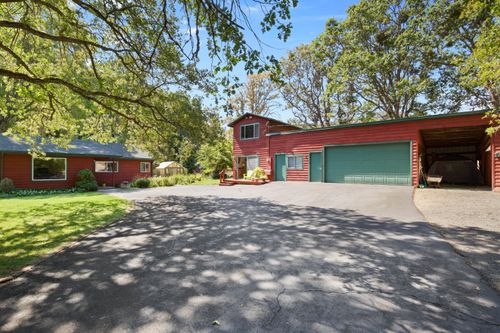 3808 Andrews Rd, Medford, OR, 97501-9324 | Card Image