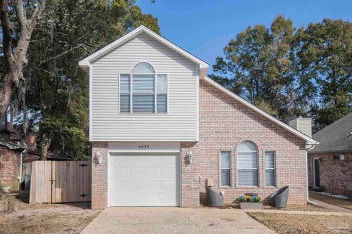 4633 Calle Ventoso, Pensacola, FL, 32514-7917 | Card Image
