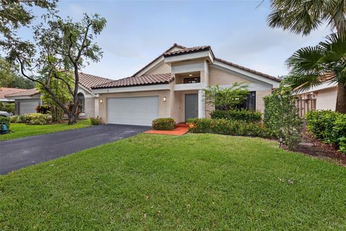 9801 Nw 18th Pl, Plantation, FL, 33322-7606 | Card Image