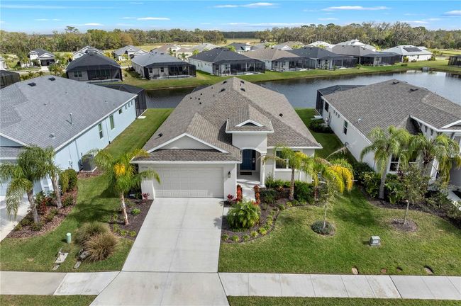 12726 Rainwashed Loop, House other with 3 bedrooms, 2 bathrooms and null parking in Parrish FL | Image 7