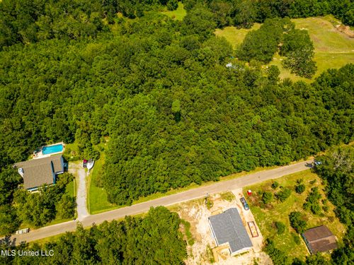 Lots 9-11 Pecan Ridge Dr, Waveland, MS, 39576 | Card Image