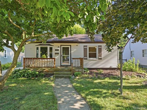 1815 Barrett Ave, Royal Oak, MI, 48067-3555 | Card Image