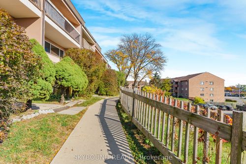 299-3055 Tomken Rd, Mississauga, ON, L4Y3X9 | Card Image