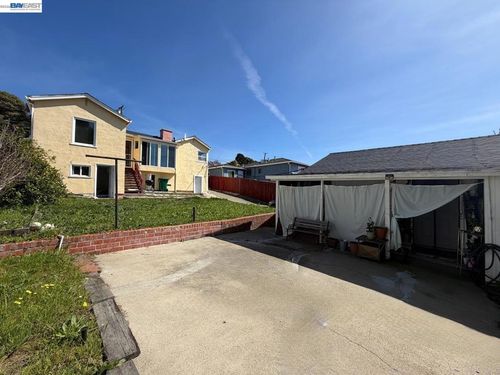 1619 Bayo Vista Ave, San Pablo, CA, 94806-4110 | Card Image