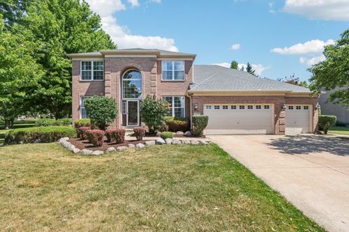 1271 Mcdole Dr, Sugar Grove, IL, 60554-5473 | Card Image