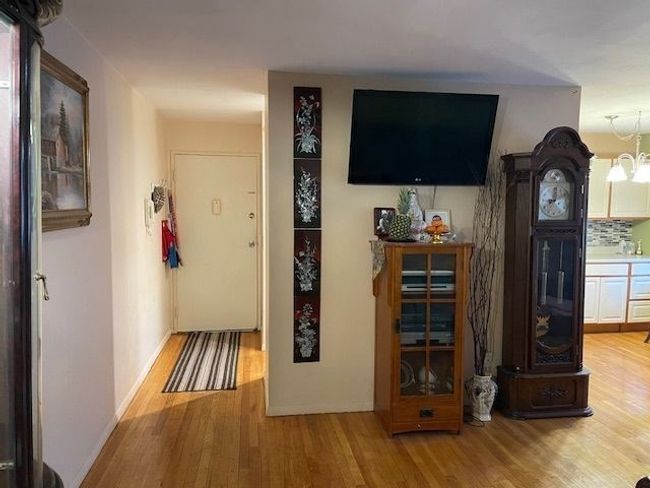315 - 315 Regency Park Dr, Condo with 2 bedrooms, 2 bathrooms and null parking in Agawam MA | Image 7