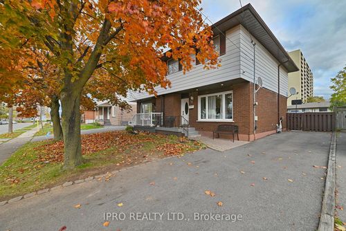 98 Riverdale Dr, Hamilton, ON, L8E1K4 | Card Image