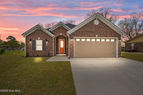 316 Allen Dr, Ayden, NC, 28513-2906 | Card Image