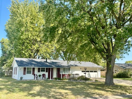 733 Hanover Dr, New Whiteland, IN, 46184-1165 | Card Image