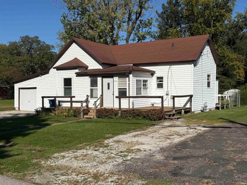 204 W Main Street, Medaryville, IN, 47957 | Card Image