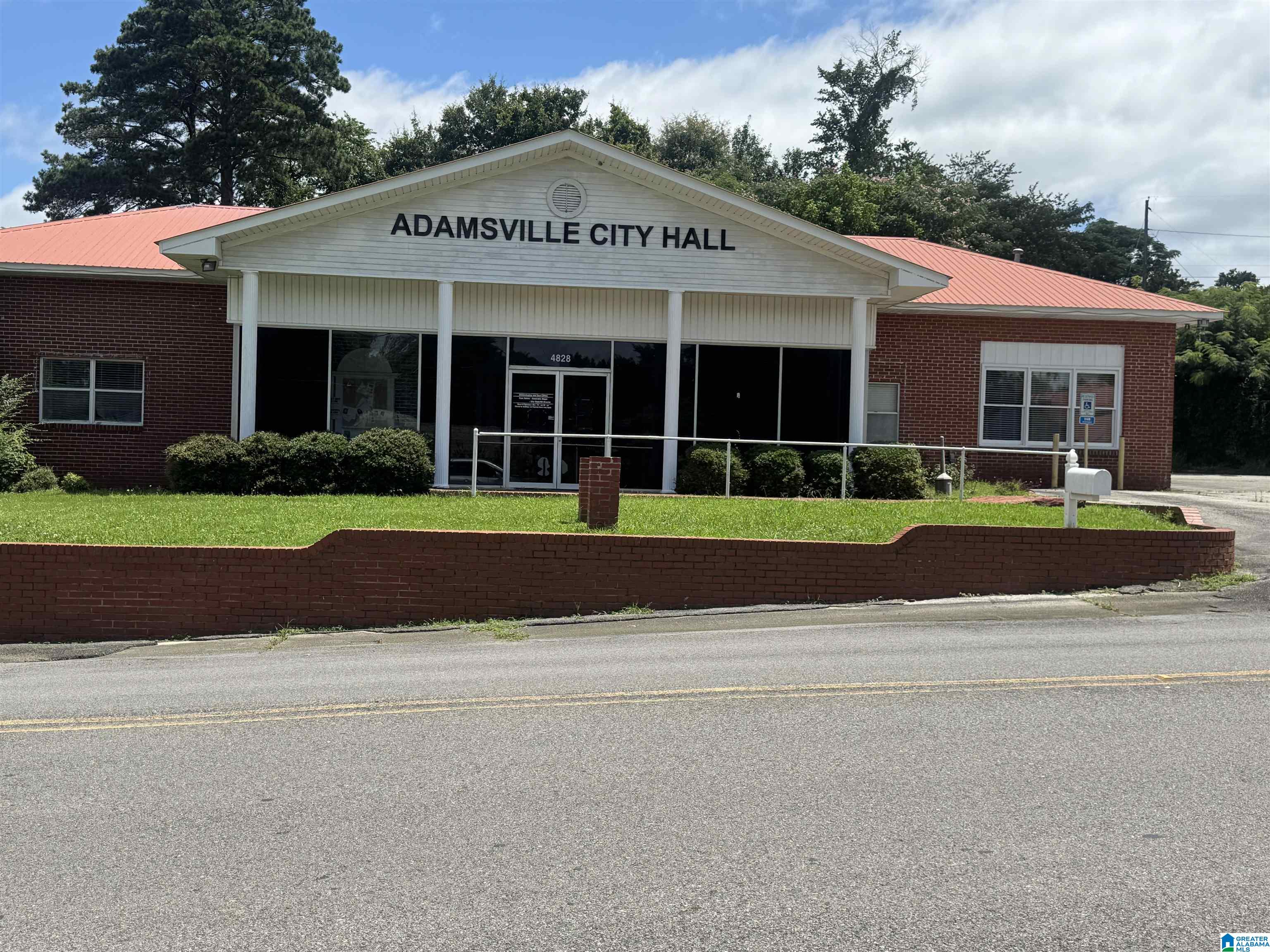 Commercial Sale in ADAMSVILLE