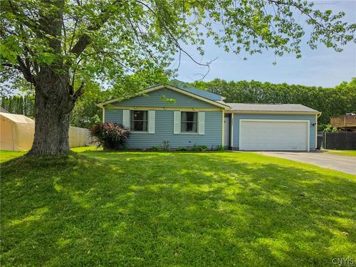 5640 Vistula Path, Brewerton, NY, 13029-9782 | Card Image