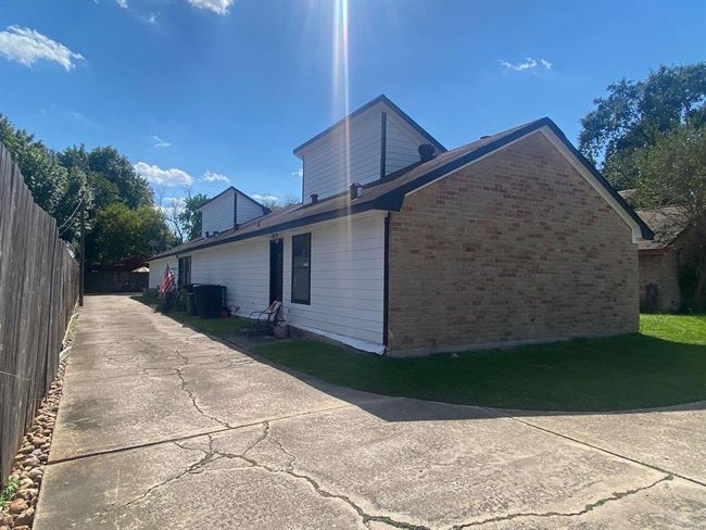 CD - 8915 Emnora Ln, Home with 3 bedrooms, 2 bathrooms and null parking in Houston TX | Image 23