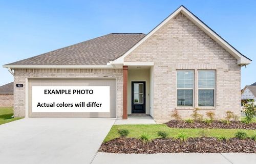 303 Sophie Dr, Houma, LA, 70364-4472 | Card Image