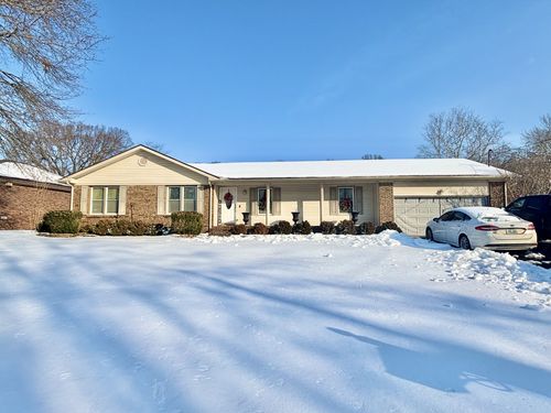 404 Springmont Dr, Hopkinsville, KY, 42240-3935 | Card Image