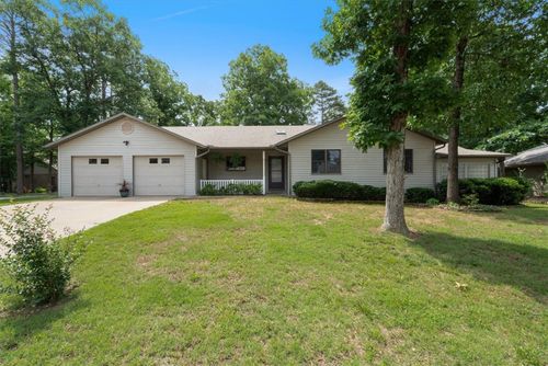 12 Hillcrest Dr, Holiday Island, AR, 72631-5211 | Card Image