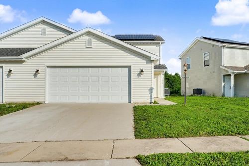 3312 Boulder Ridge Dr, Champaign, IL, 61822-2411 | Card Image