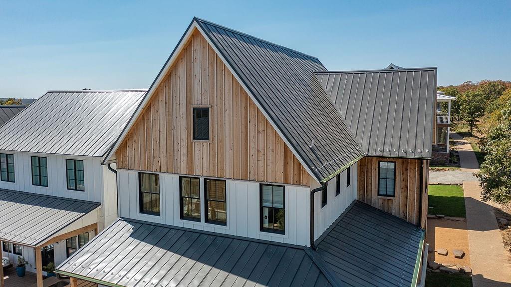 Residential in Carlton Landing 5