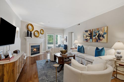 209-3818 West End Ave, Nashville, TN, 37205 | Card Image