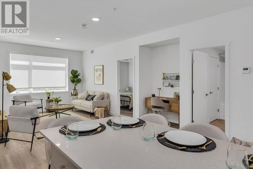 312-1057 Frost Rd, Kelowna, BC, V1W0G7 | Card Image