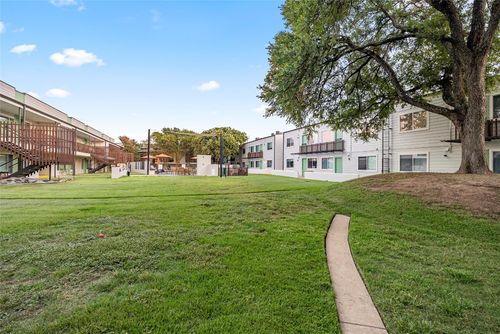 229-2200 Dickson Drive, Austin, TX, 78704 | Card Image