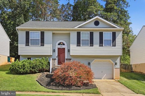 6404 Julie Ann Dr, Hanover, MD, 21076-2011 | Card Image