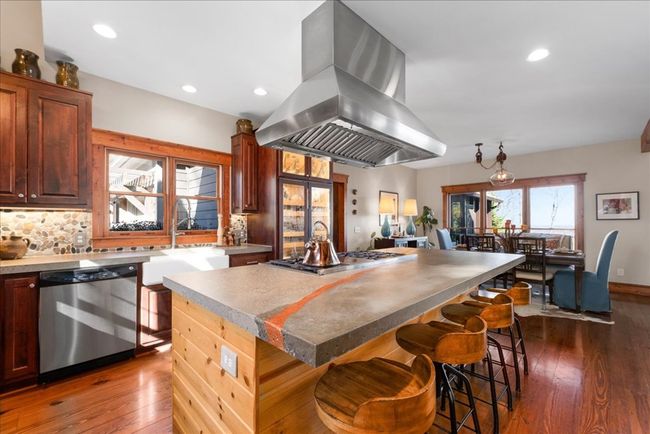 270 Mosswood Ln W, Home with 4 bedrooms, 5 bathrooms and 2 parking in Jasper GA | Image 20