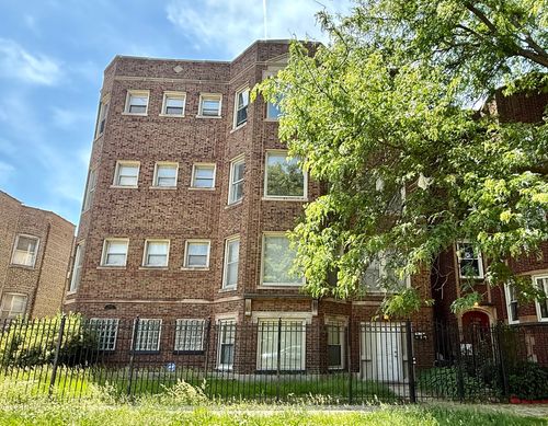 1w-7722 Cornell Ave, Chicago, IL, 60649-4521 | Card Image