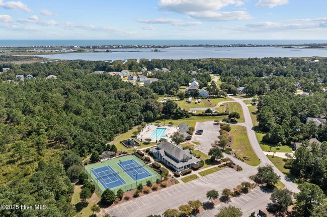 342 W Goldeneye Ln, House other with 4 bedrooms, 4 bathrooms and 2 parking in Sneads Ferry NC | Image 47