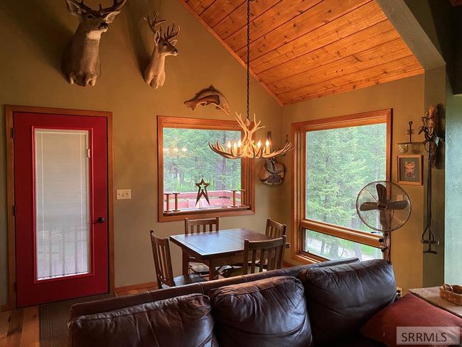 3628 Meadow View Ln, House other with 2 bedrooms, 2 bathrooms and null parking in Island Park ID | Image 9
