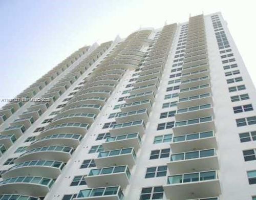 apt-2603-31 Se 5th St, Miami, FL, 33131-2518 | Card Image