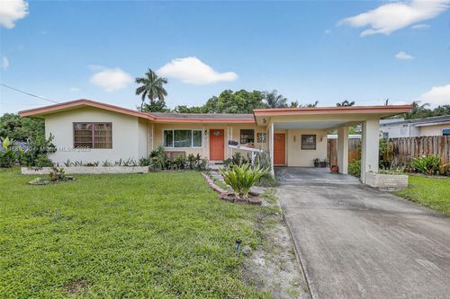 160 Nw 34th St, Oakland Park, FL, 33309-6038 | Card Image