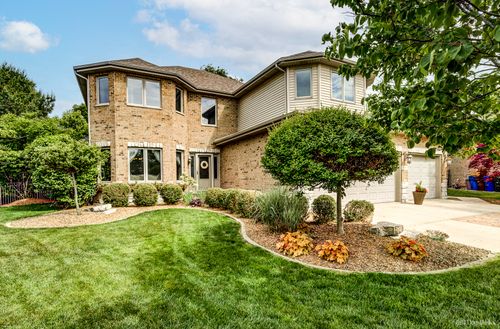 8053 W Duane Dr, Frankfort, IL, 60423-8102 | Card Image