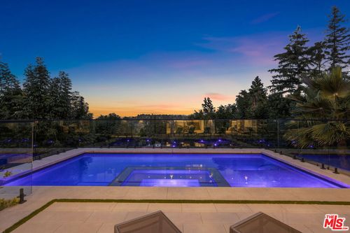 16800 Oak View Dr, Encino, CA, 91436 | Card Image