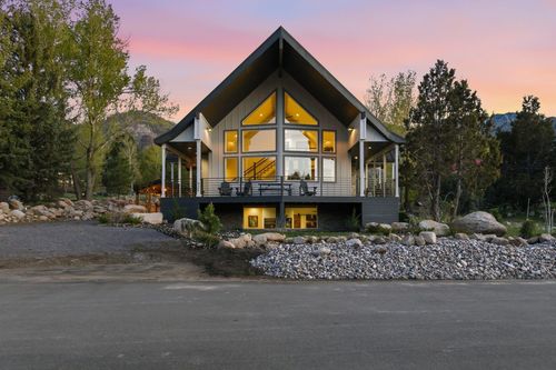924 E Spring Creek Ln, Pine Valley, UT, 84781-2194 | Card Image