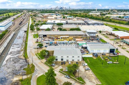 104-1616 L And A Rd, Metairie, LA, 70001-6276 | Card Image